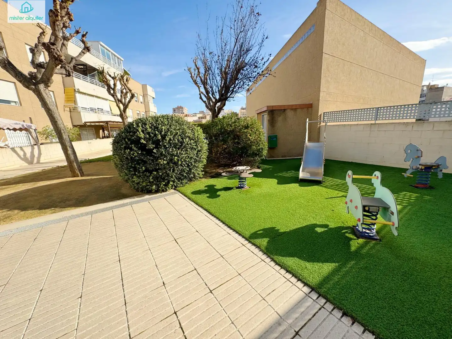 Jardín de Apartamento de alquiler en Sant Joan d'Alacant con Aire acondicionado, Jardín privado y Terraza