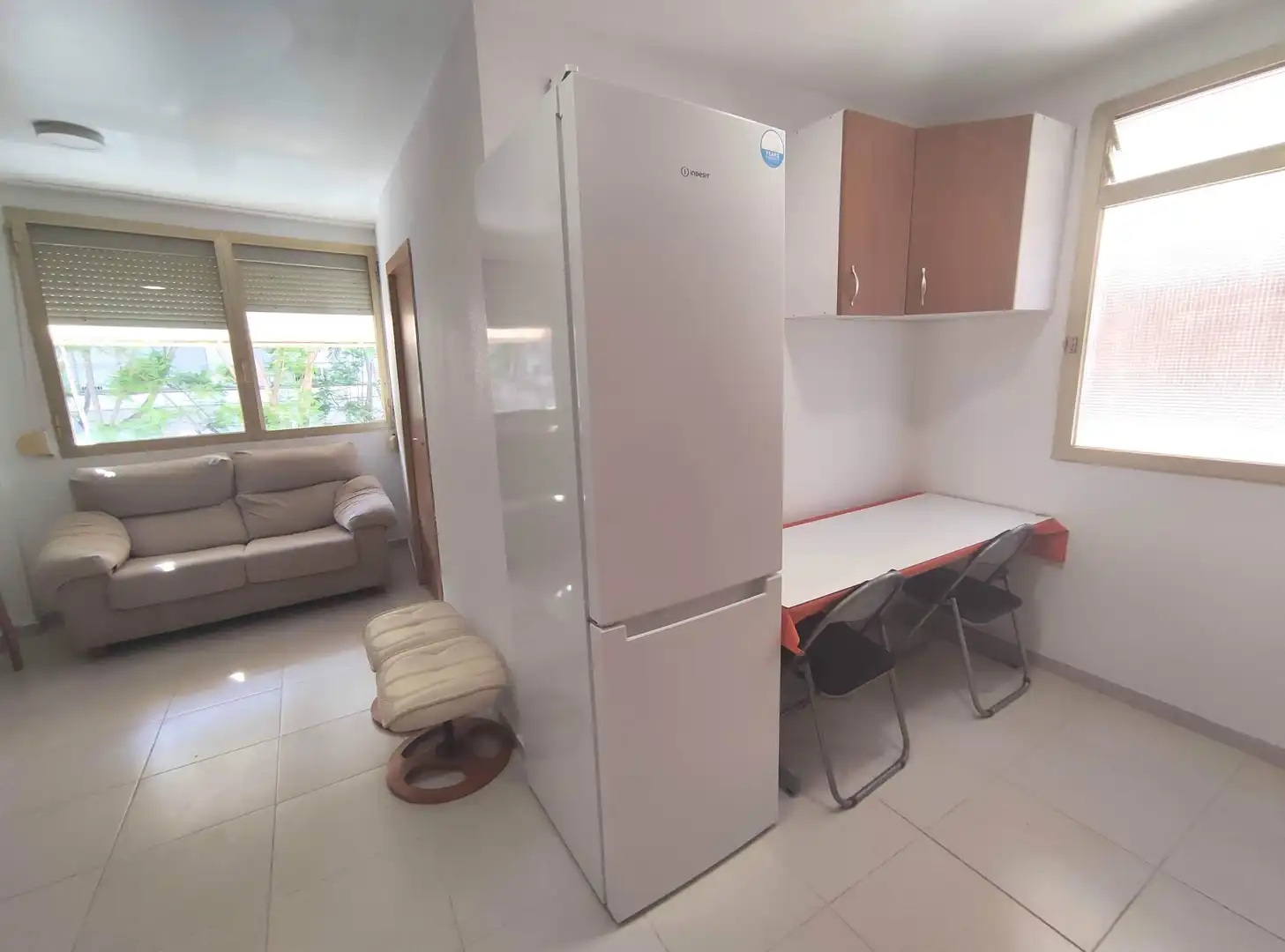 Room in Plaza Crevillente - Antiguos Juzgados - El Asilo