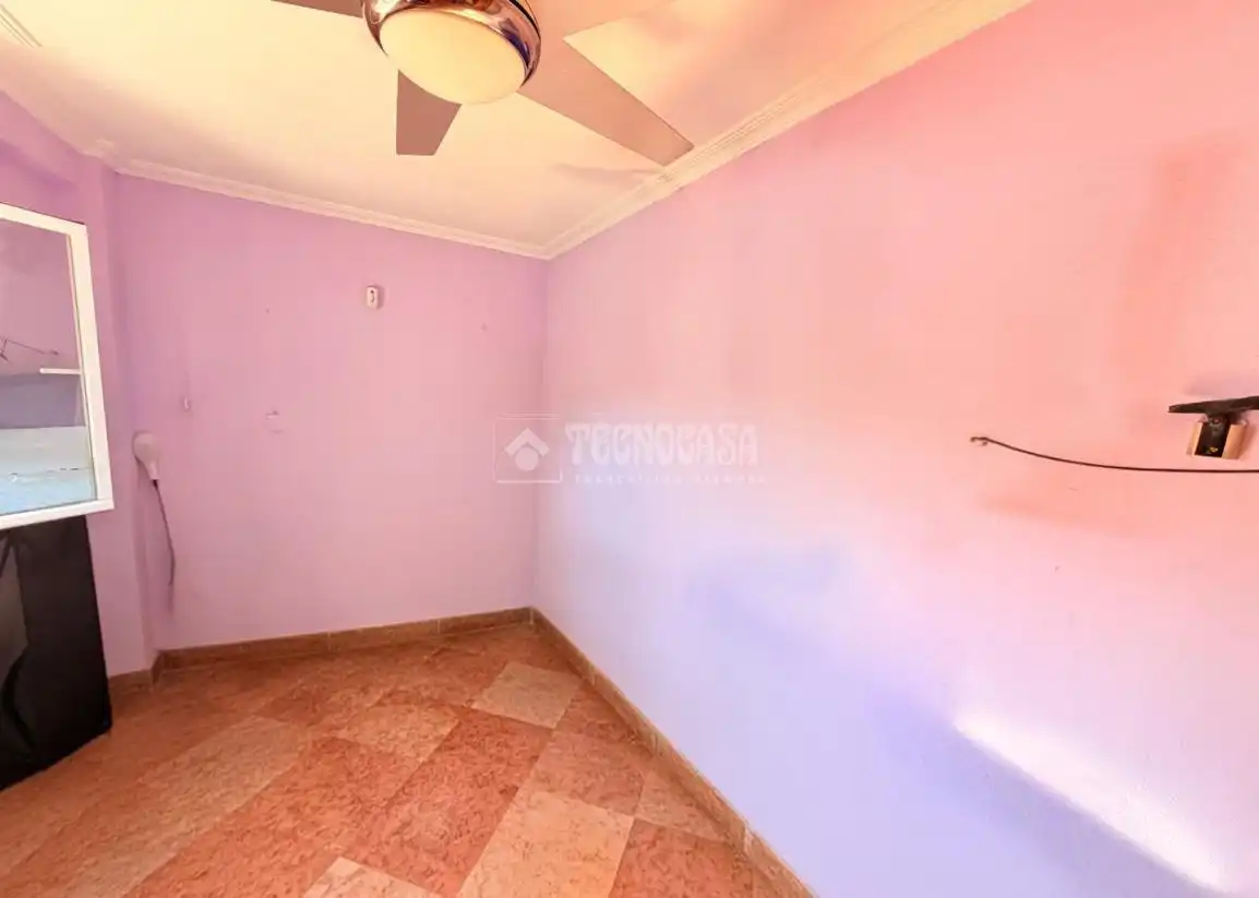 Habitación de Piso en venta en Valdemoro con Trastero y Balcón