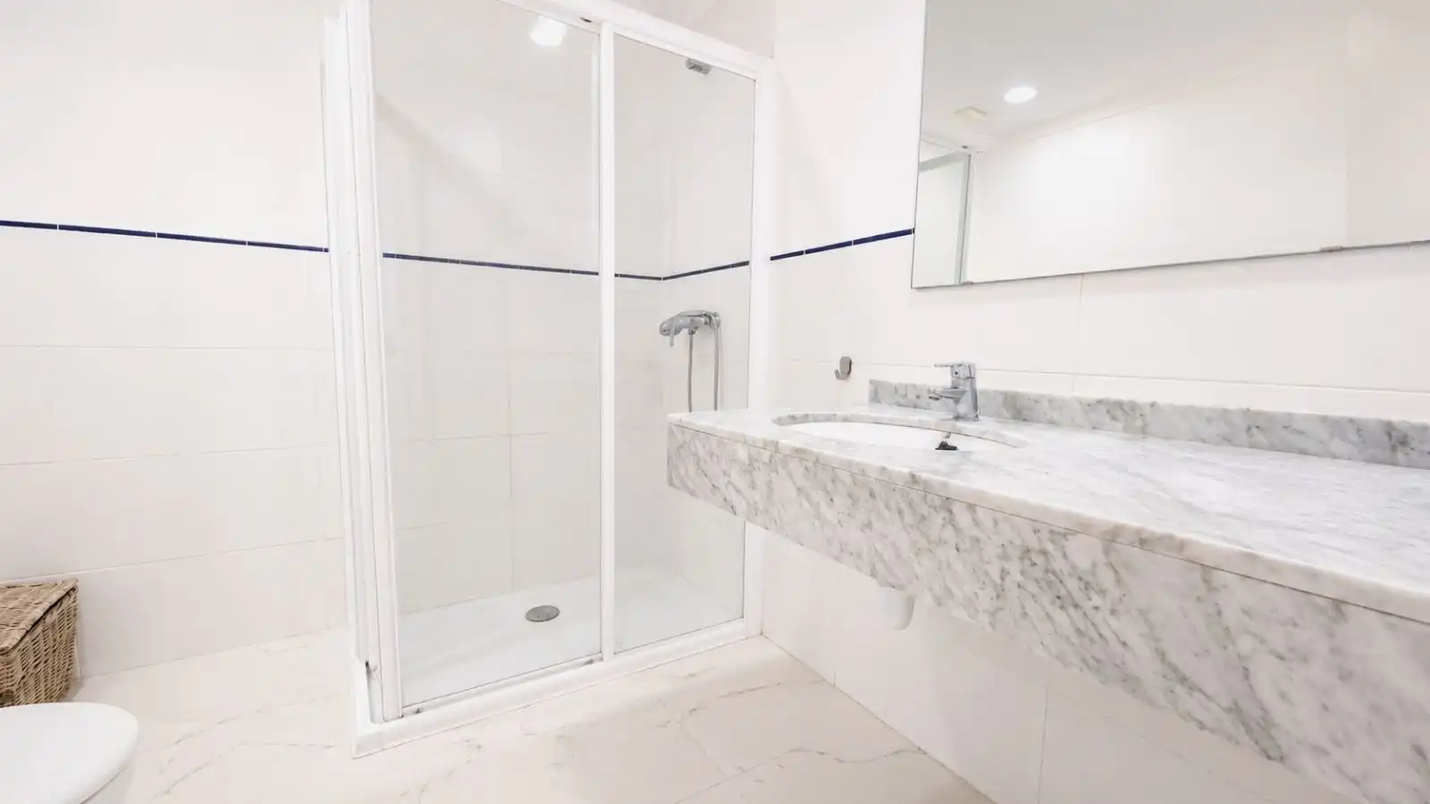 Bany de Apartament en venda en Pollença amb Aire condicionat, Calefacció i Jardí privat