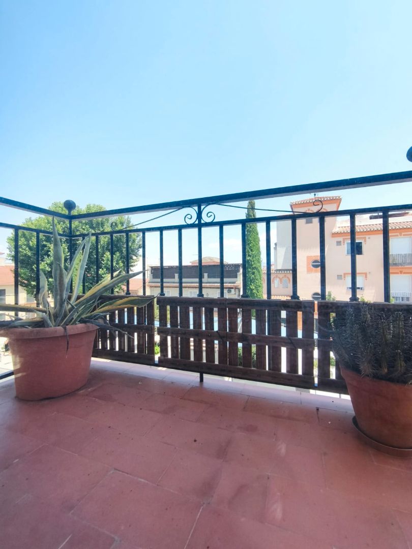 Terrace of Flat for sale in Cúllar Vega  with Oven, Washing machine and Balcony