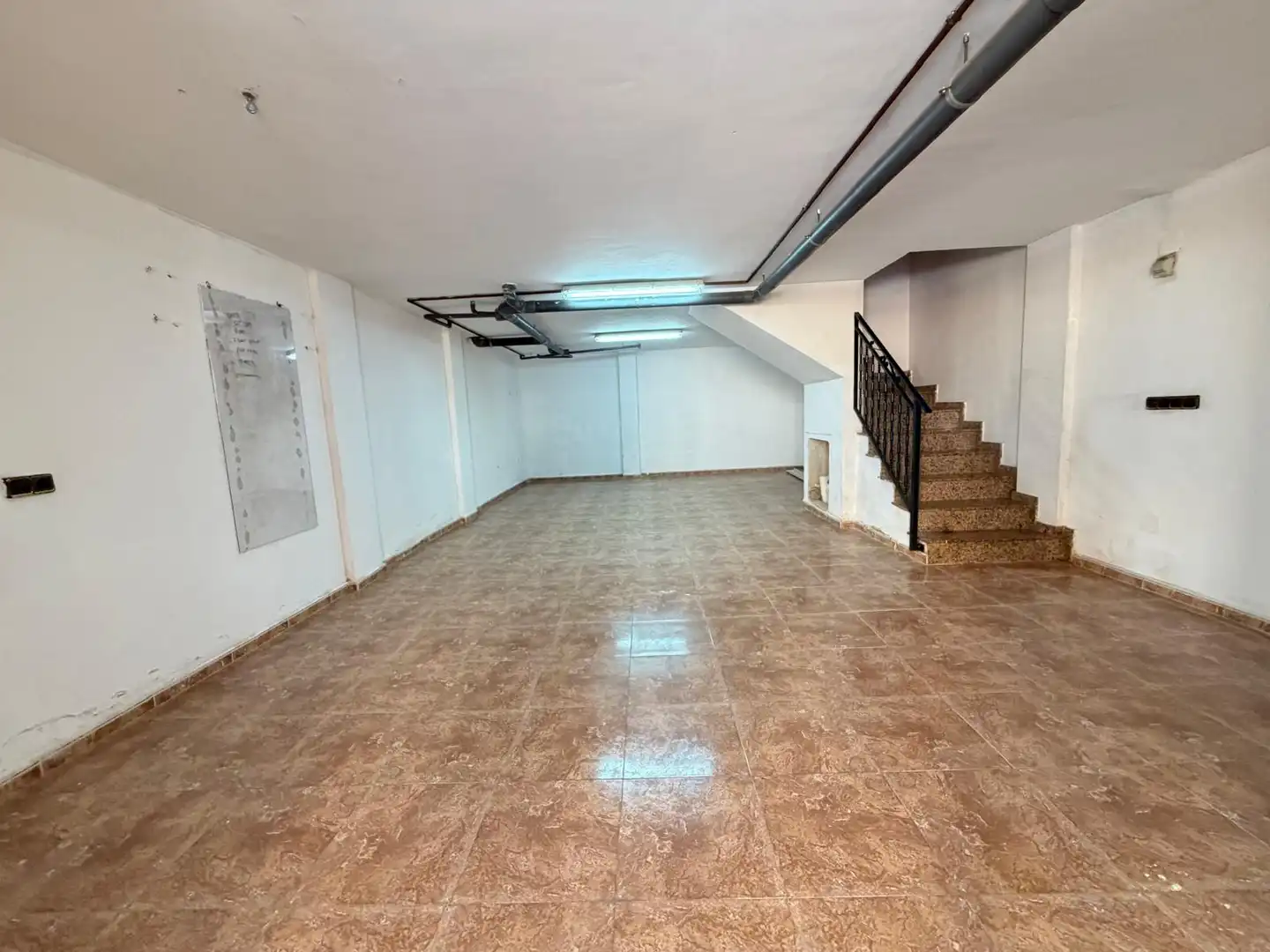 Houses for sale in Catral  with Air Conditioner, Terrace and Furnished