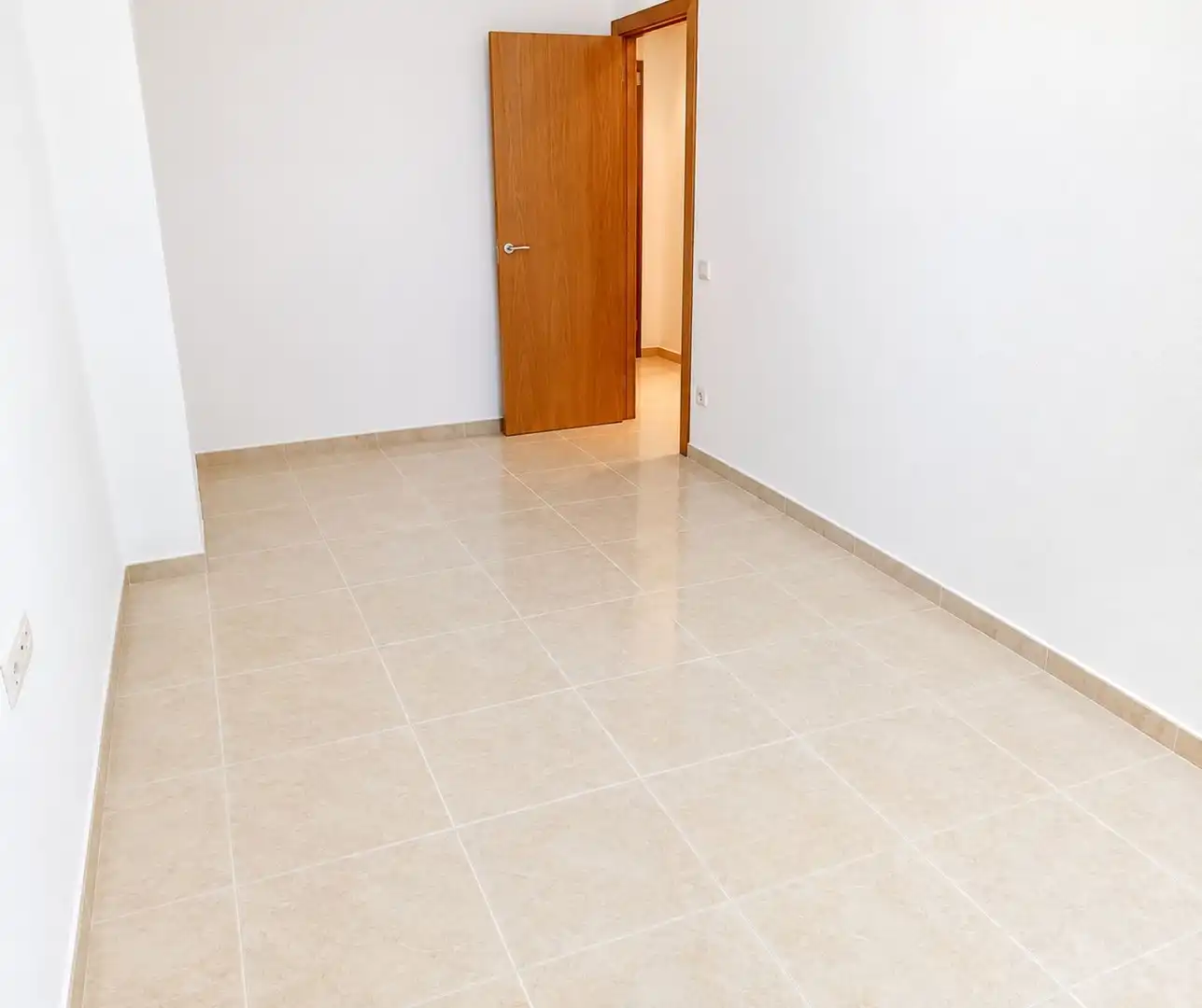 Piso en venta en Plaça de la Republica, Montesquiu