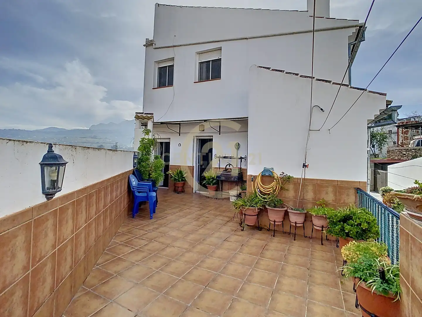 Terrassa de Casa o xalet en venda en El Burgo