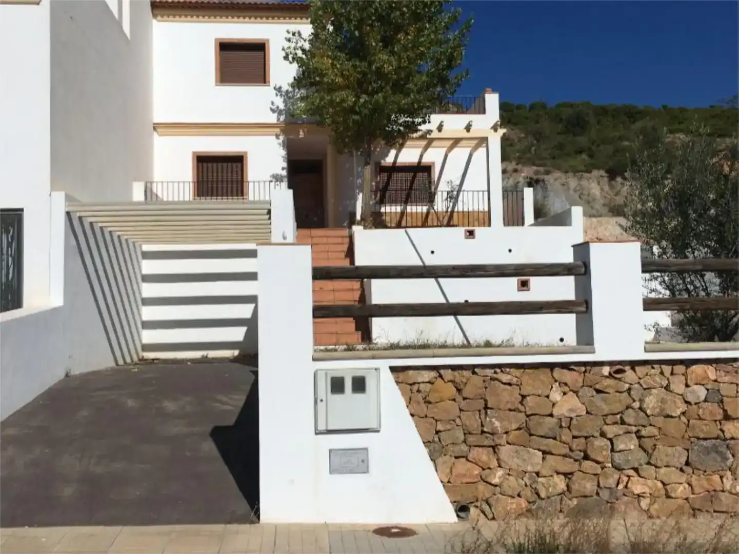 Vista exterior de Casa o xalet en venda en Laujar de Andarax amb Balcó