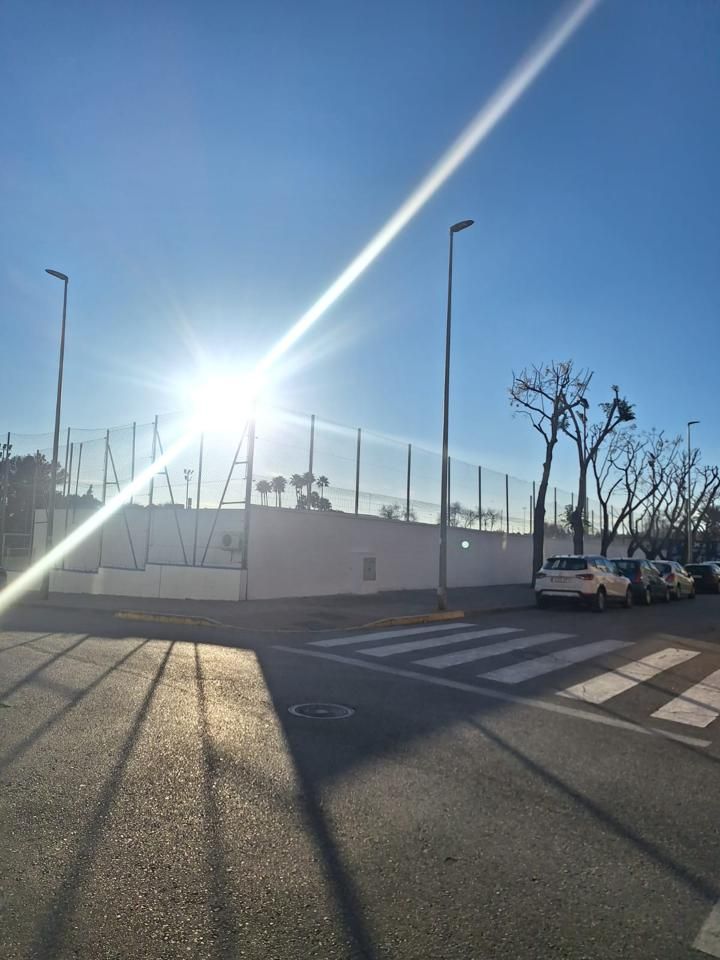 Exterior view of Residential for sale in Dos Hermanas