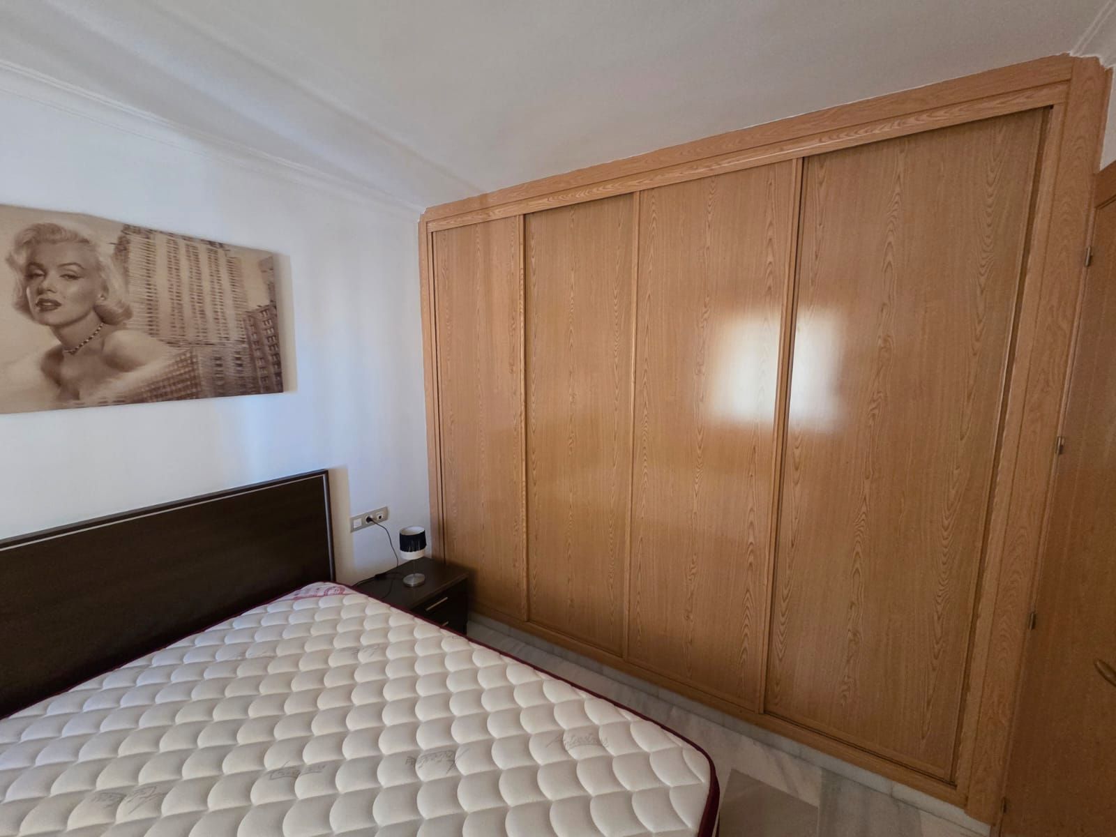 Dormitori de Pis en venda en Fuengirola amb Aire condicionat, Calefacció i Terrassa