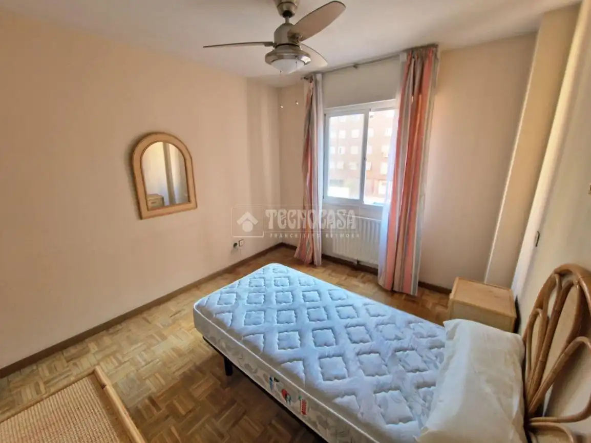 Habitación de Piso en venta en Alcorcón con Aire acondicionado, Calefacción y Balcón