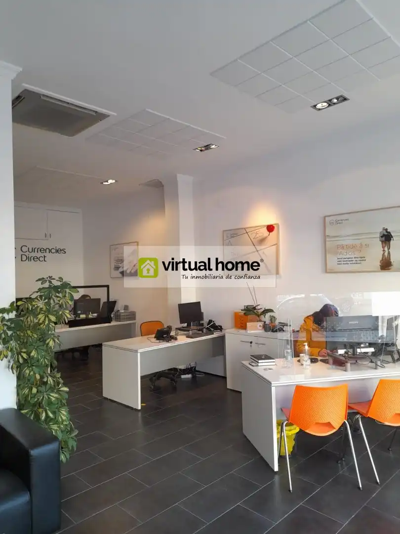 Local comercial en venta en L'Albir