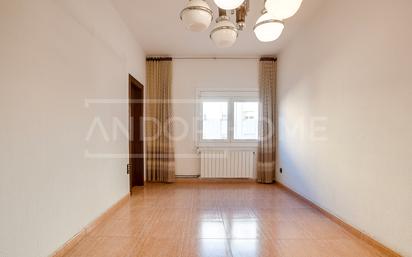 Living room of Flat for sale in  Barcelona Capital  with Heating