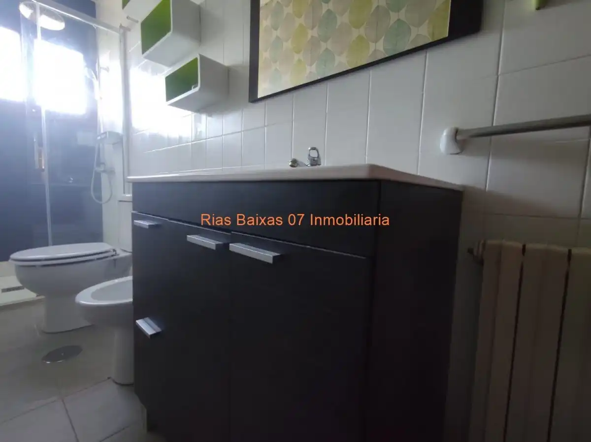 Baño de Casa o chalet en venta en Vigo  con Calefacción, Jardín privado y Parquet