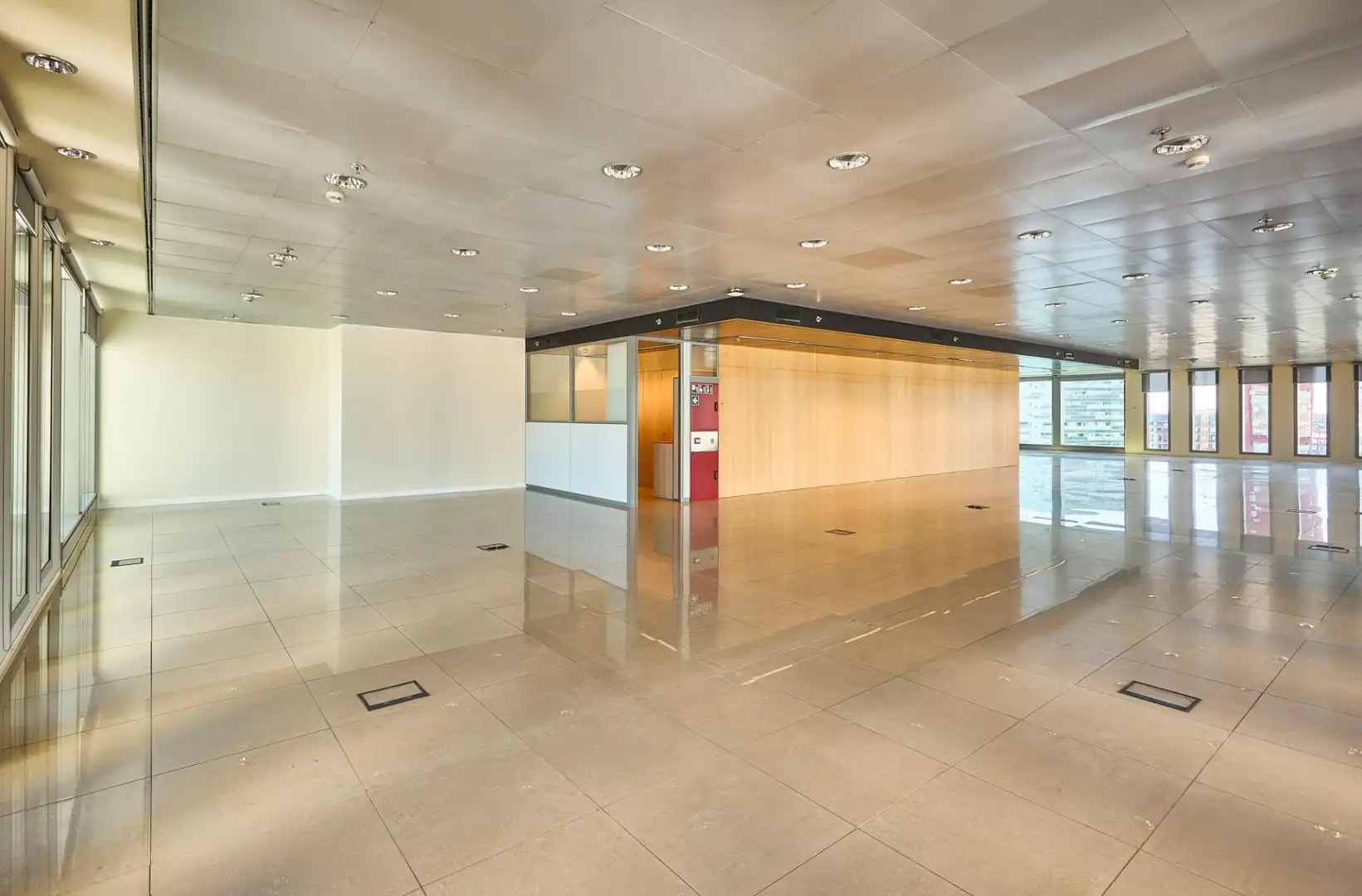 Oficina de lloguer en L'Hospitalet de Llobregat
