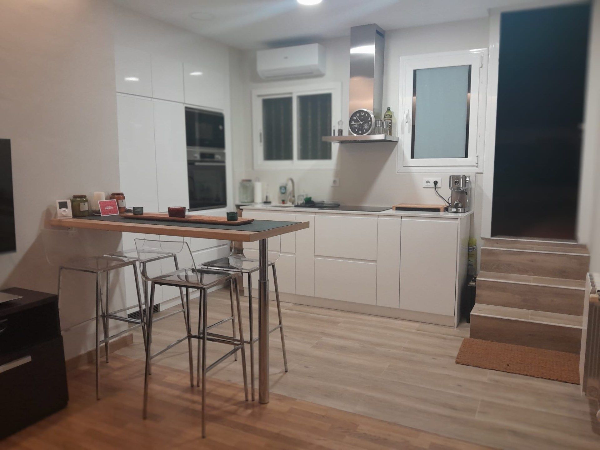 Cuina de Àtic en venda en  Barcelona Capital amb Aire condicionat, Calefacció i Terrassa