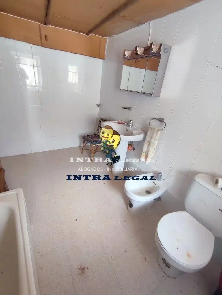 Bany de Casa o xalet en venda en Calzada de Valdunciel amb Moblat