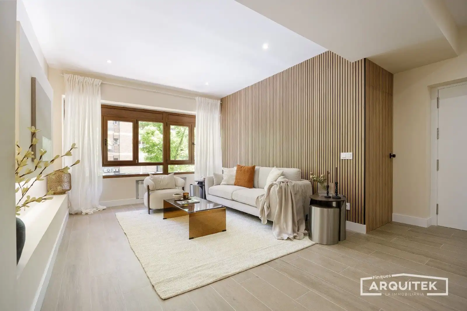 Living room of Flat for sale in Lleida  with Air Conditioner, Private garden and Terrace