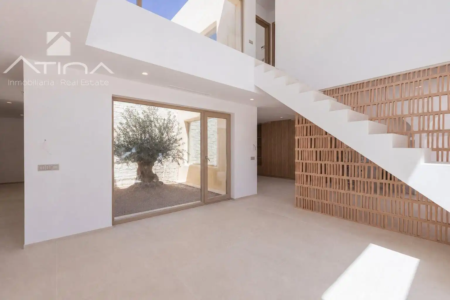 Houses for sale in Jávea / Xàbia  with Air Conditioner, Heating and Private garden