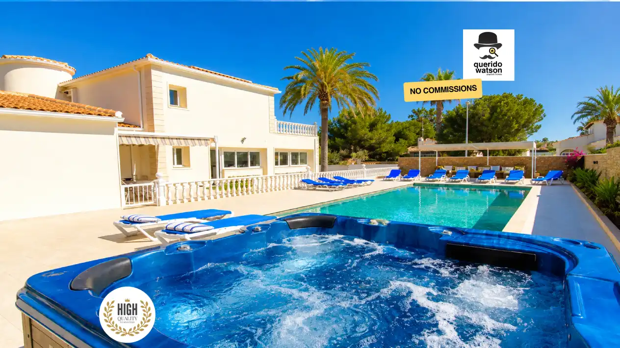 Piscina de Casa o xalet en venda en Orihuela amb Aire condicionat, Calefacció i Jardí privat