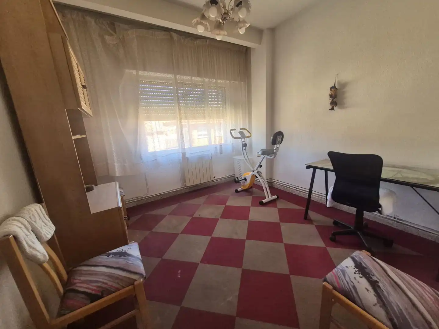 Habitación de Piso en venta en Ávila con Calefacción, Terraza y Amueblado