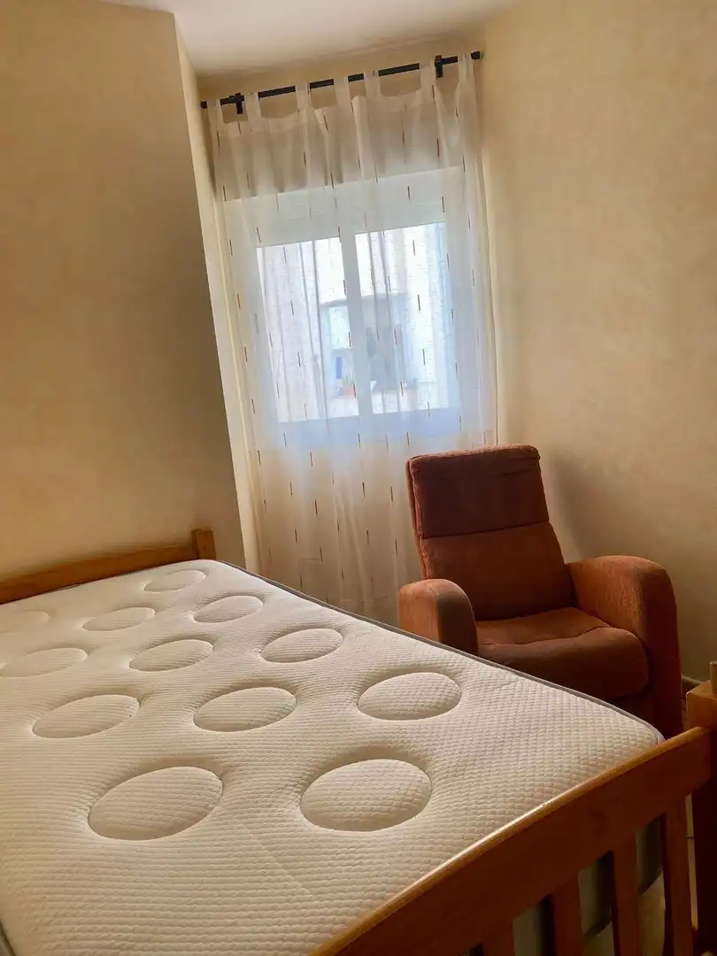 Habitación de Apartamento en venta en Águilas con Aire acondicionado, Calefacción y Amueblado