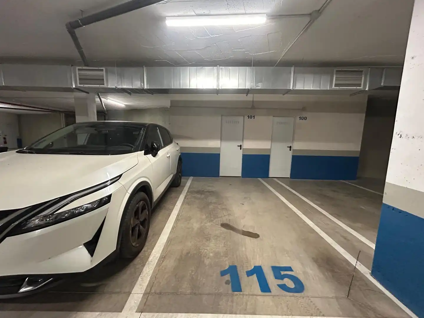 Parking de Piso en venta en Almería con Aire acondicionado, Calefacción y Parquet