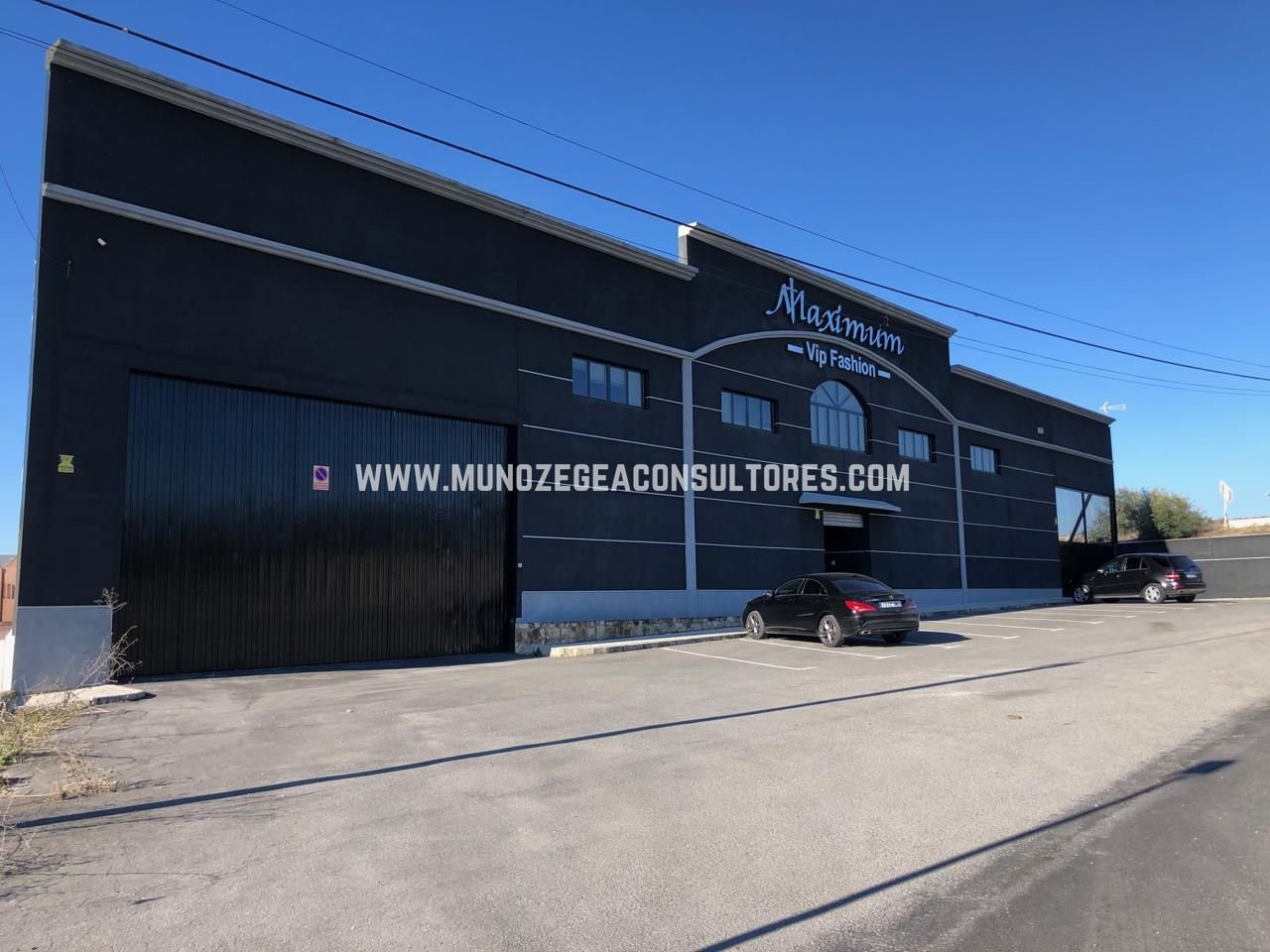 Exterior view of Industrial buildings for sale in Lucena