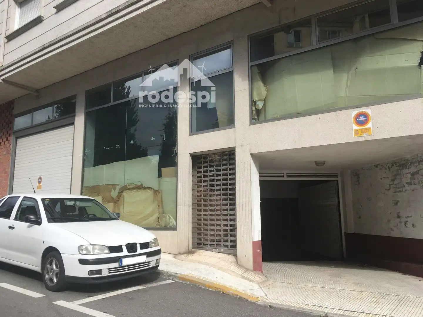 Local comercial en alquiler en Ponteareas
