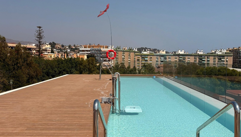 Photo 1 of Flat to rent in Pedregalejo - Morlaco, Málaga