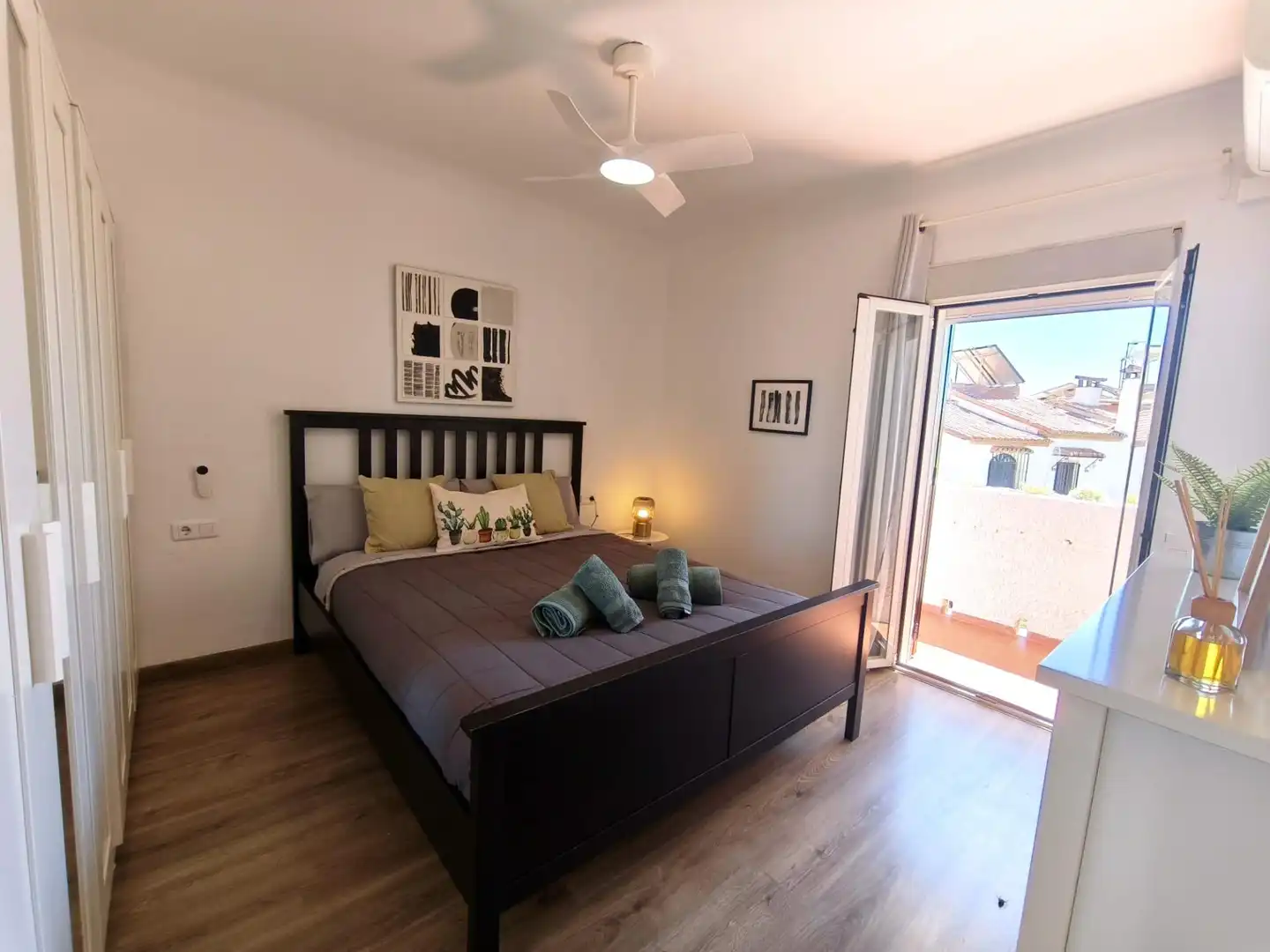 Habitación de Casa adosada de alquiler en Vélez-Málaga