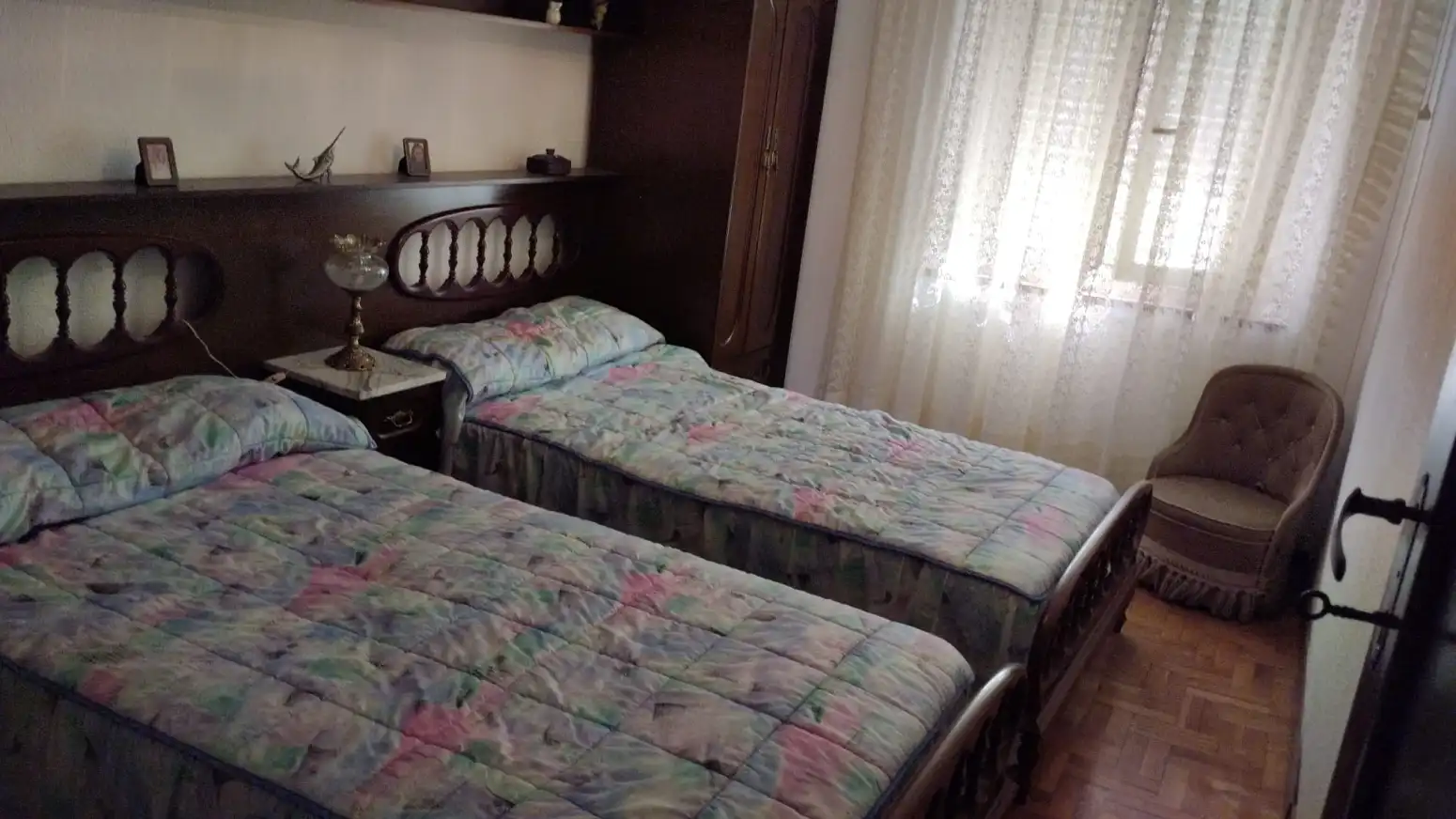 Habitación de Casa adosada en venta en El Redal con Terraza y Amueblado