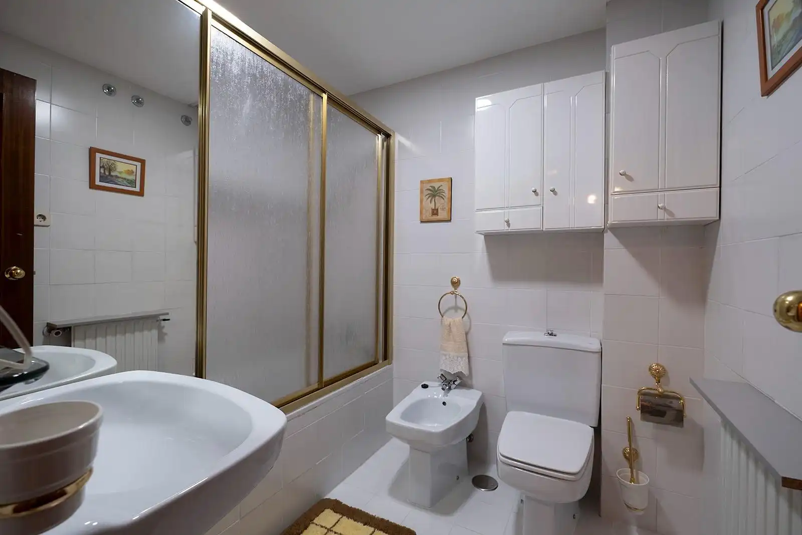 Baño de Casa adosada en venta en Tres Cantos con Calefacción, Jardín privado y Parquet