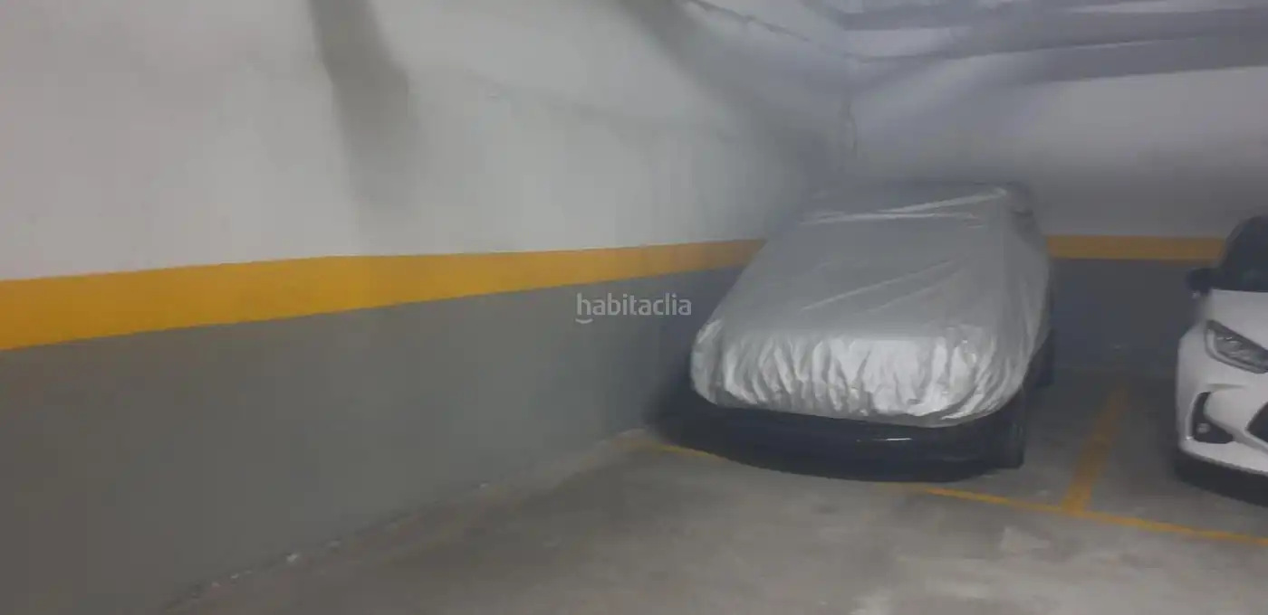 Aparcament en venda a Plaza Sierra de Almijara 2