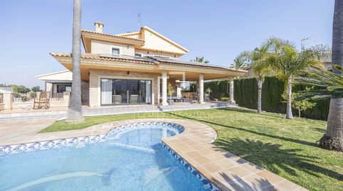 Foto 3 de Casa o chalet de alquiler en San Antonio de Benagéber, Valencia