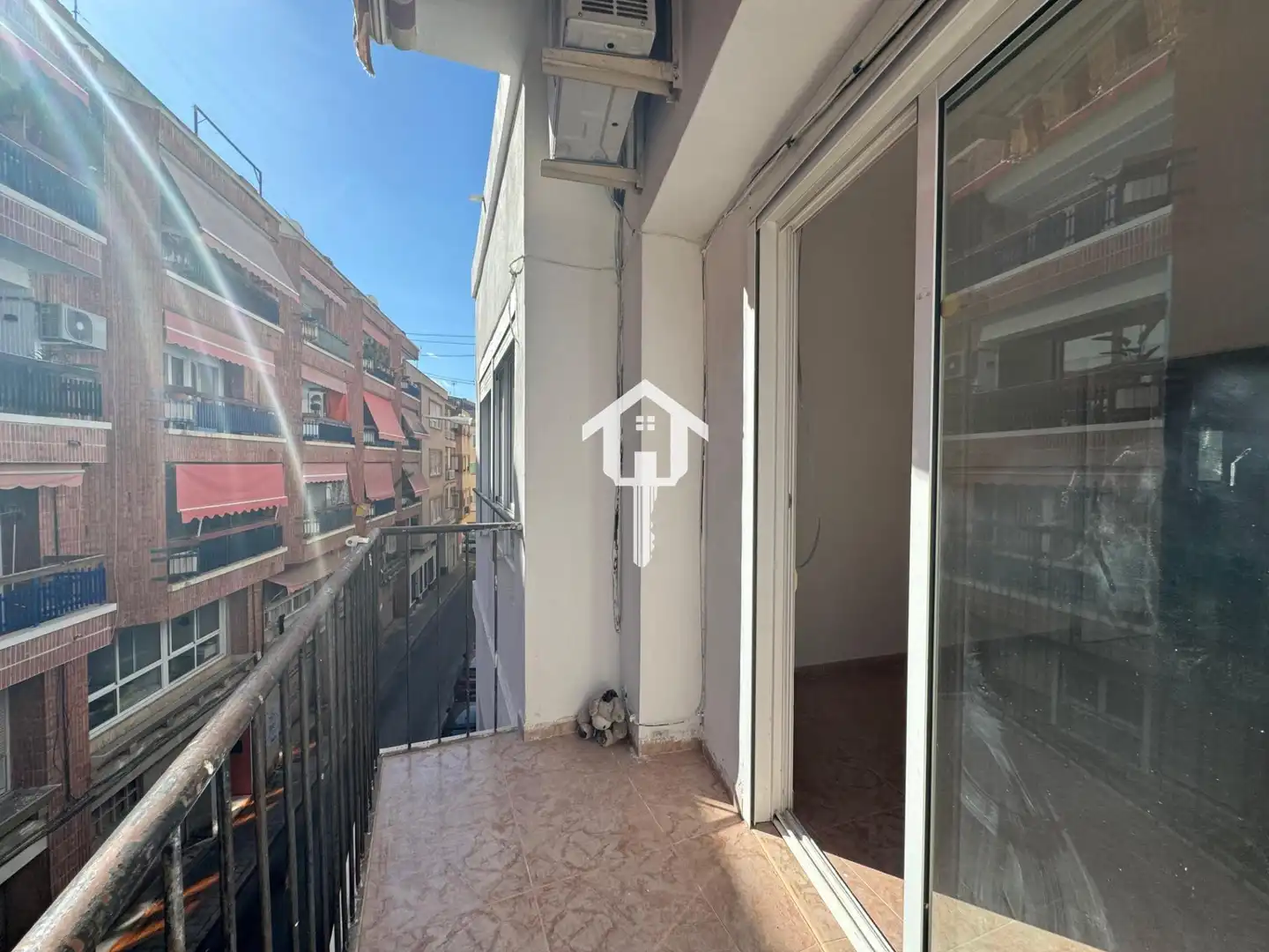Vista exterior de Pis en venda en Alicante / Alacant