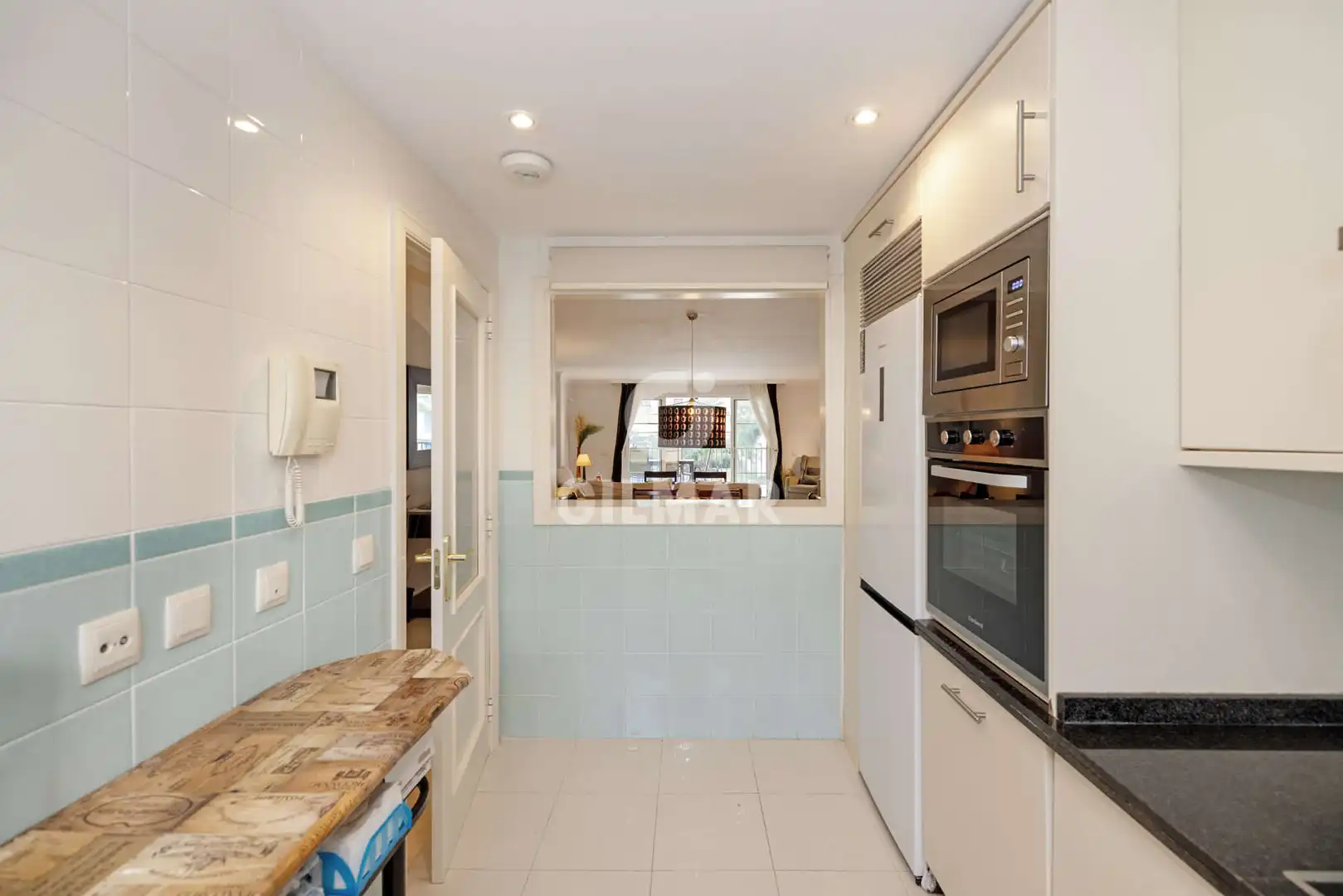 Kitchen of Apartments for sale in Sotogrande  with Heating and Balcony