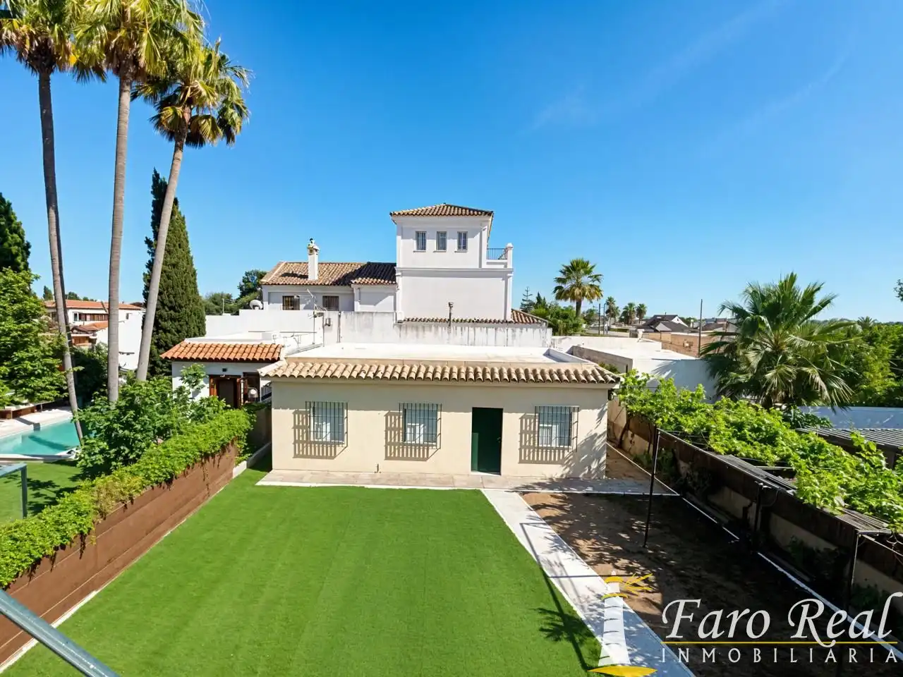 Vista exterior de Casa o chalet en venta en Sanlúcar de Barrameda