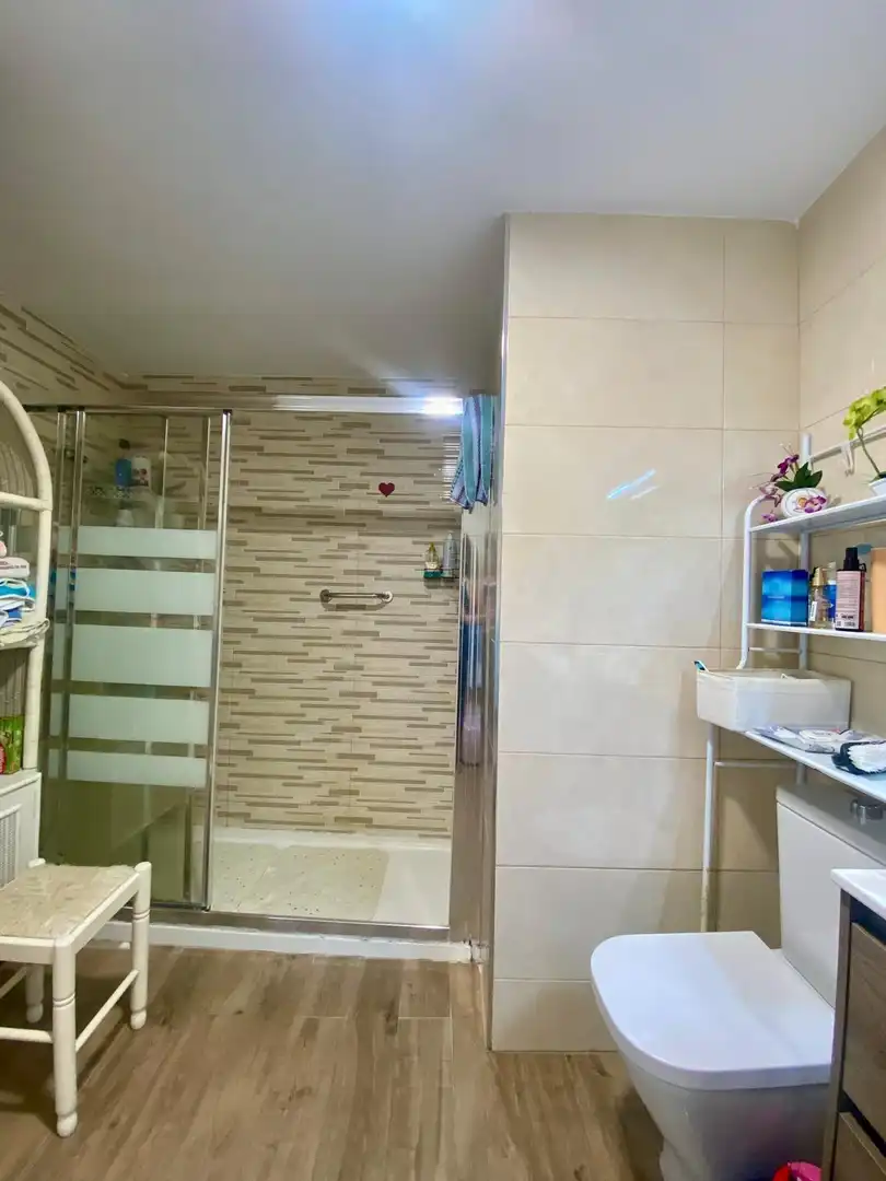 Baño de Piso en venta en Málaga con Aire acondicionado, Calefacción y Terraza