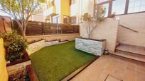 Garden of Single-family semi-detached for sale in Fuenlabrada  with Air Conditioner, Heating and Private garden