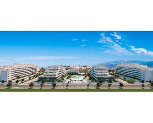 Vista exterior de Planta baixa en venda en Vélez-Málaga amb Aire condicionat, Jardí privat i Terrassa