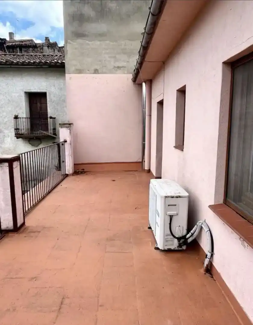 Terrassa de Finca rústica en venda en Santa Pau amb Aire condicionat i Balcó