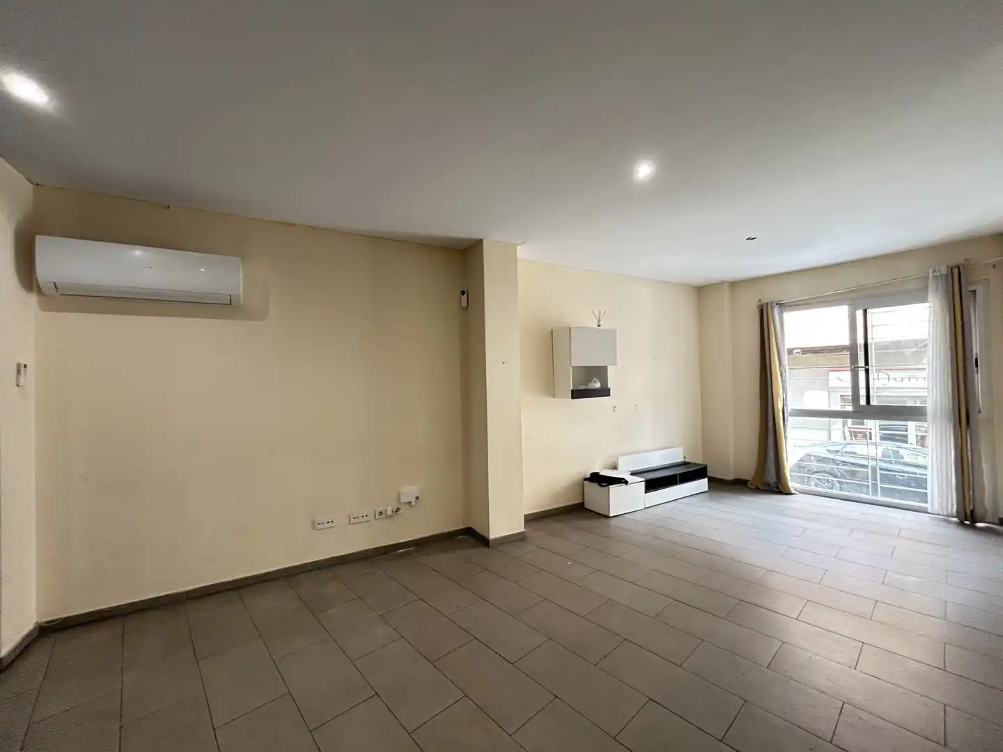 Flat for sale in Carrer de Rius i Taulet, Llefià