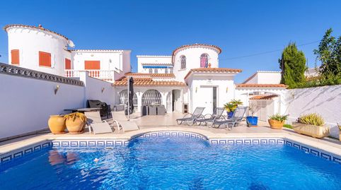 Espectacular casa típica de Empuriabrava con piscina, imatge 2