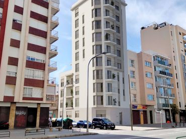Àtic d'obra nova amb ascensor en venda a Carrer Aragó 130
