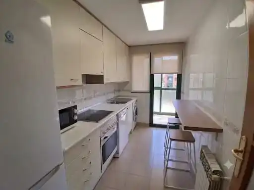Cuina de Pis en venda en  Madrid Capital amb Aire condicionat i Piscina