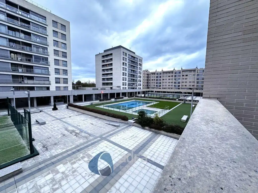 Flat for rent in Alfonso VI, San Adrián