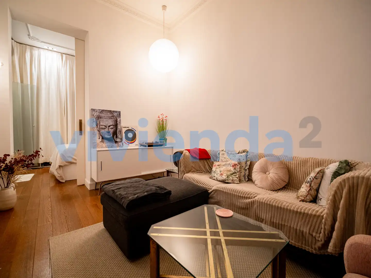 Living room of Flat for rent in Madrid  with Air Conditioner, Heating and Balcony