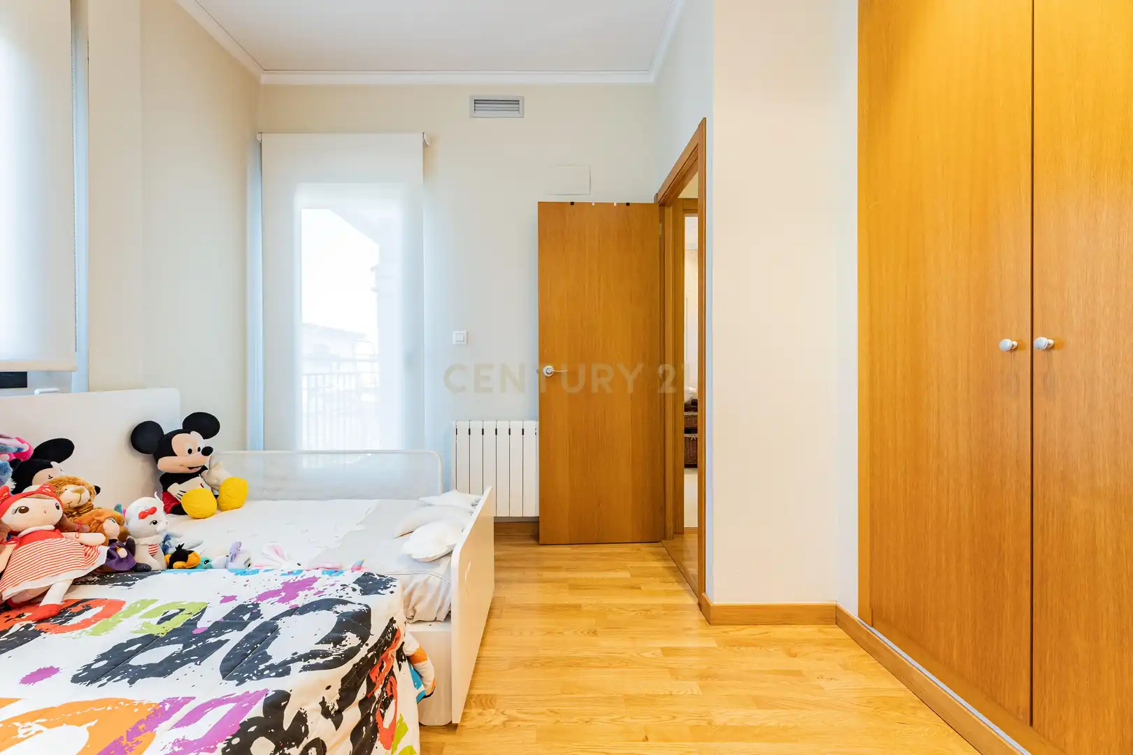 Habitación de Casa adosada en venta en San Antonio de Benagéber