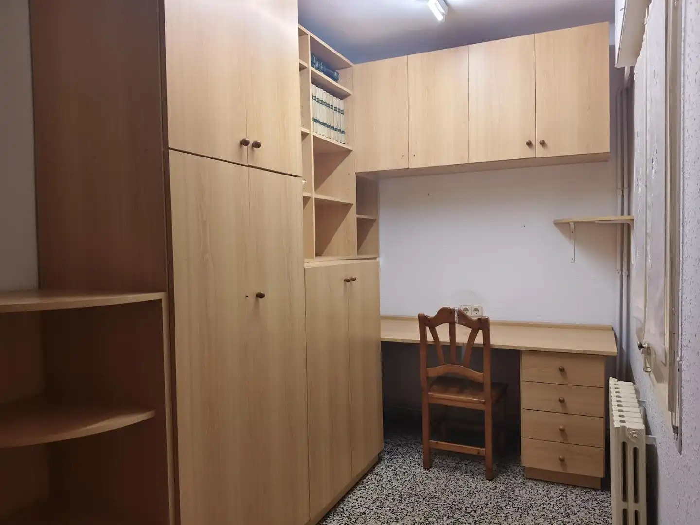 Dormitori de Àtic en venda en Figueres amb Aire condicionat, Calefacció i Terrassa