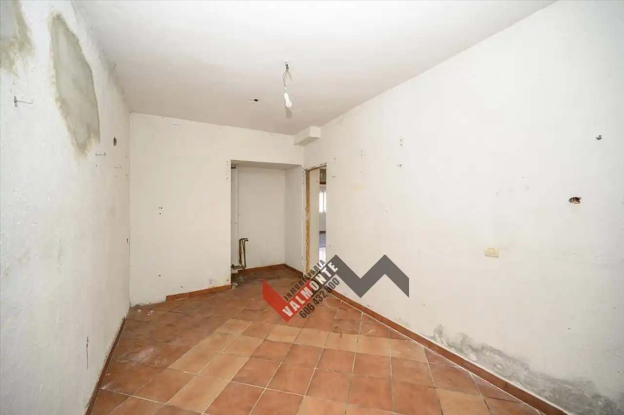 Casa o xalet en venda en Chozas de Canales amb Calefacció i Terrassa