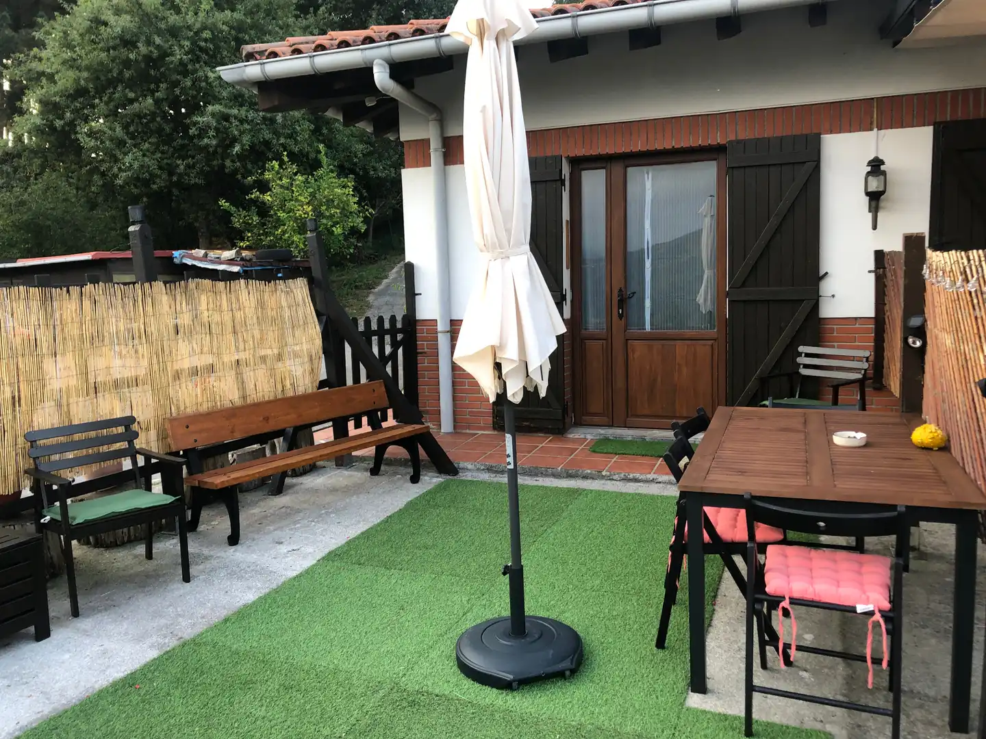 Terrassa de Casa o xalet en venda en Mutriku amb Jardí privat, Piscina i Moblat