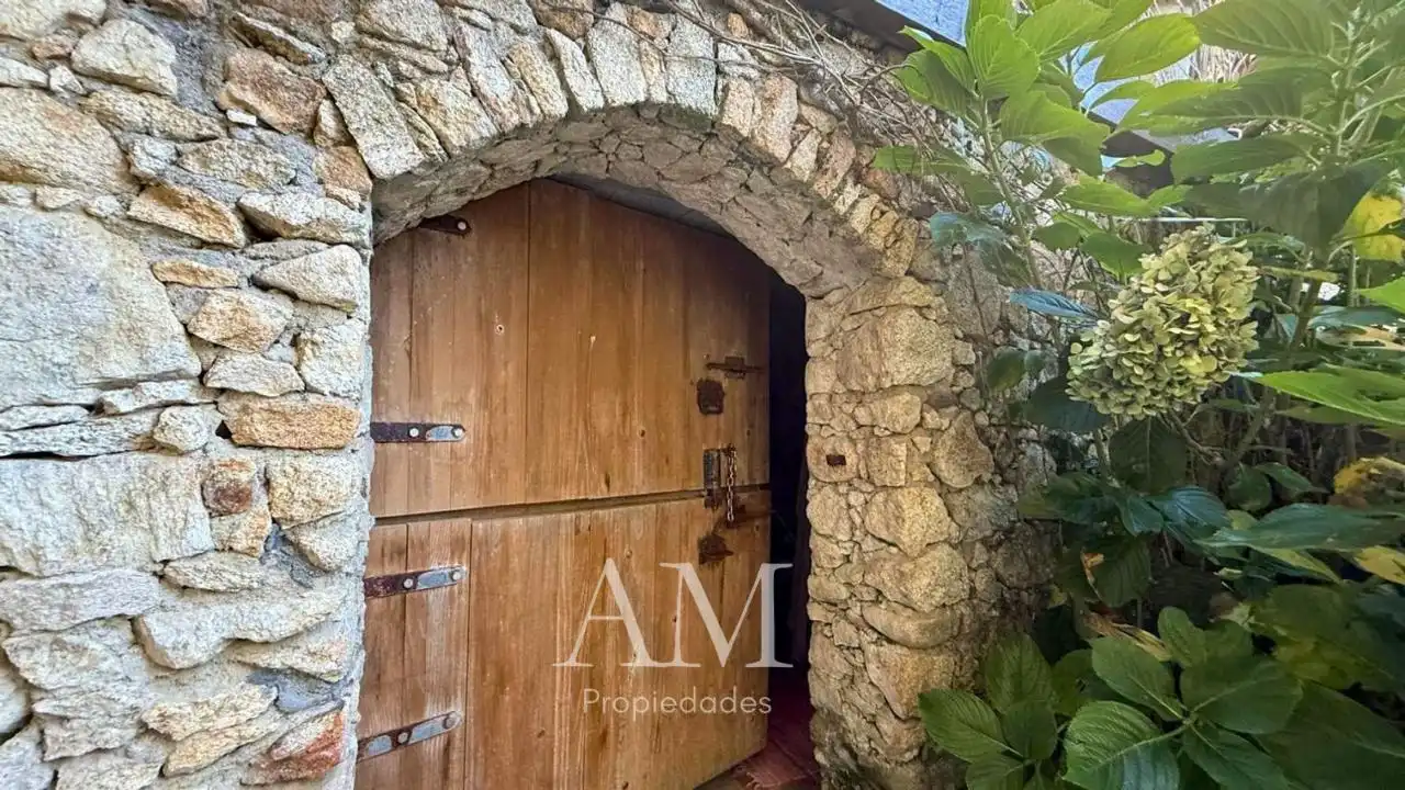 Houses for sale in A Guarda    with Heating, Private garden and Terrace